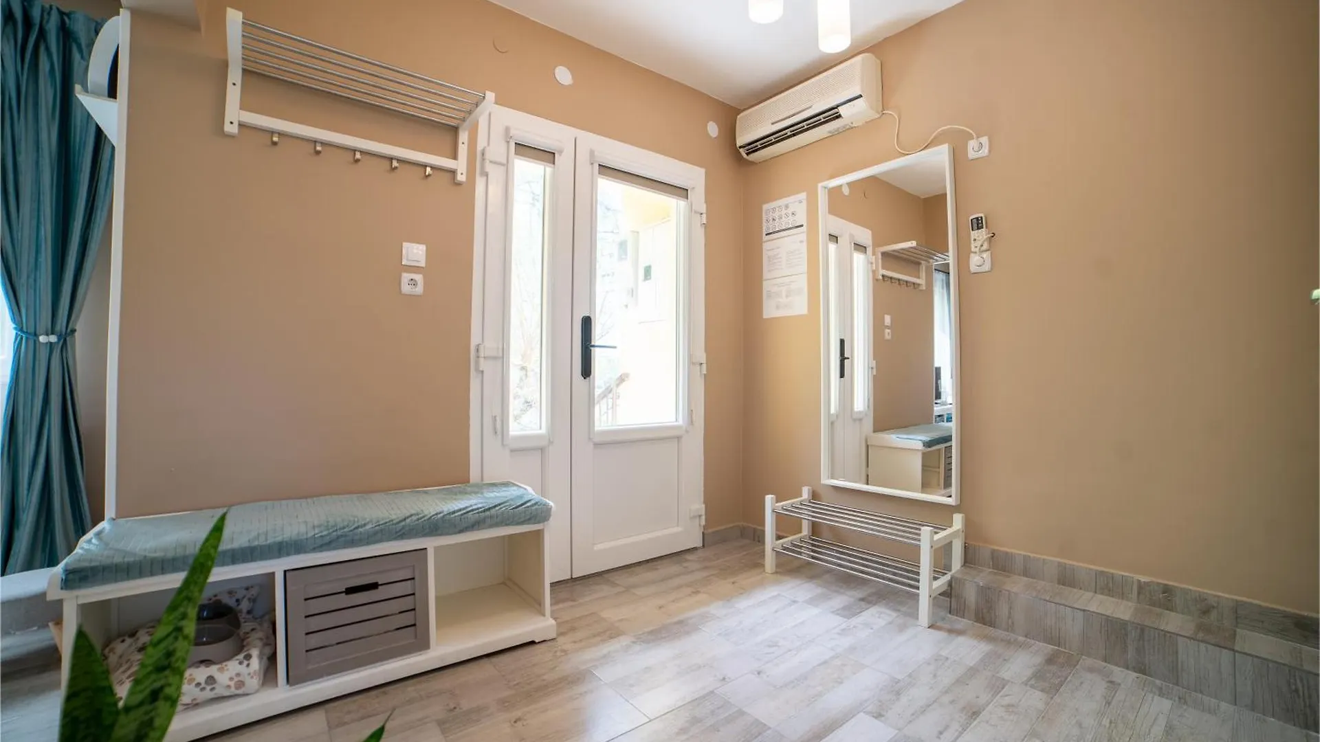 Salix Guesthouse By Mital Szeged Holiday home